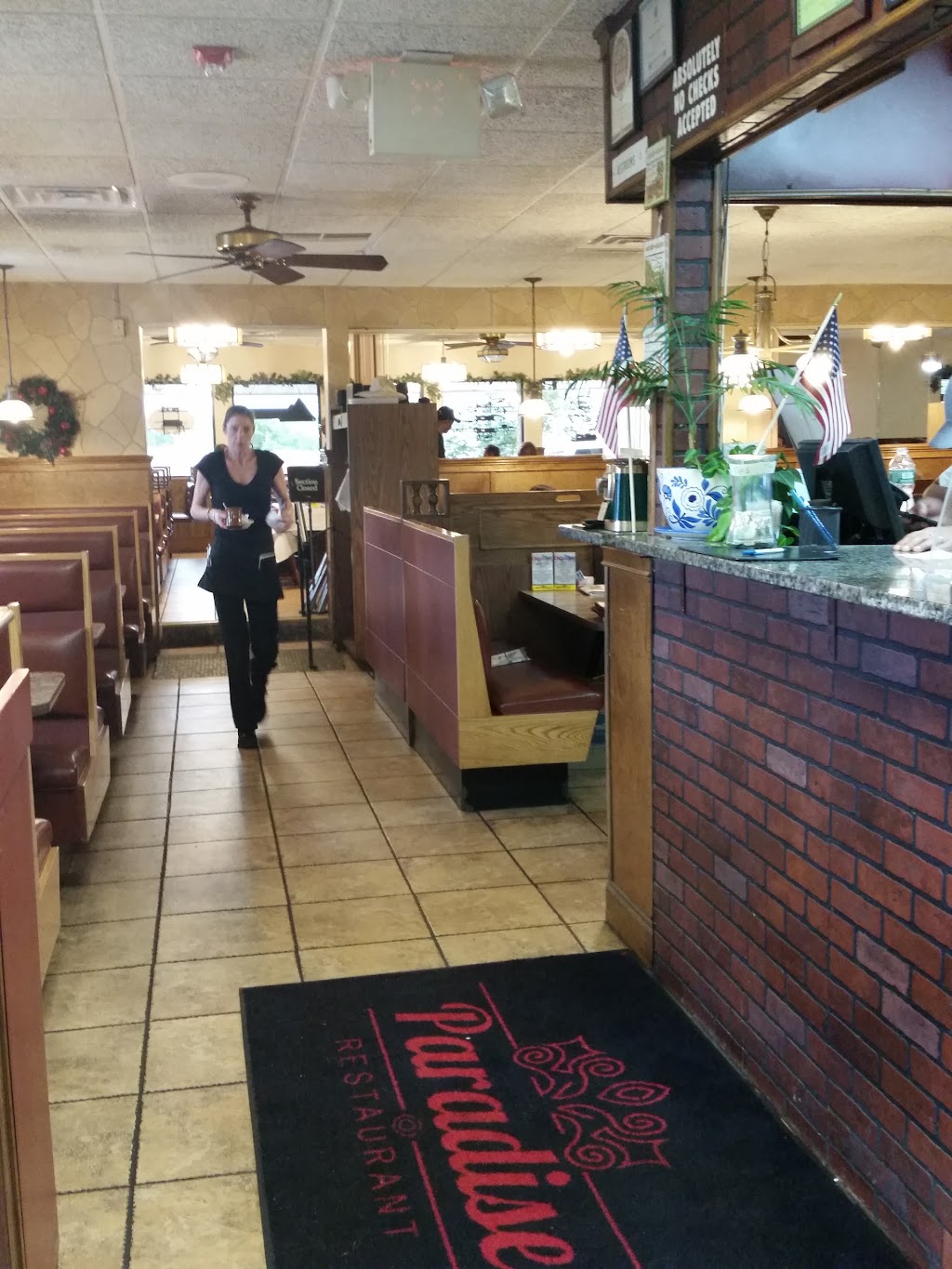 Paradise Pizza & Restaurant | 10 East St, New Britain, CT 06051 | Phone: (860) 827-8123