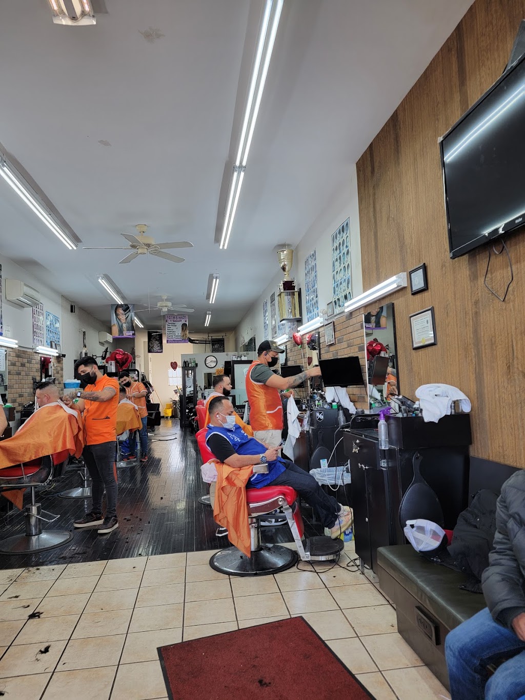 Inwood hair cuts by Eliseo | 452 Sheridan Blvd, Inwood, NY 11096 | Phone: (516) 612-4222