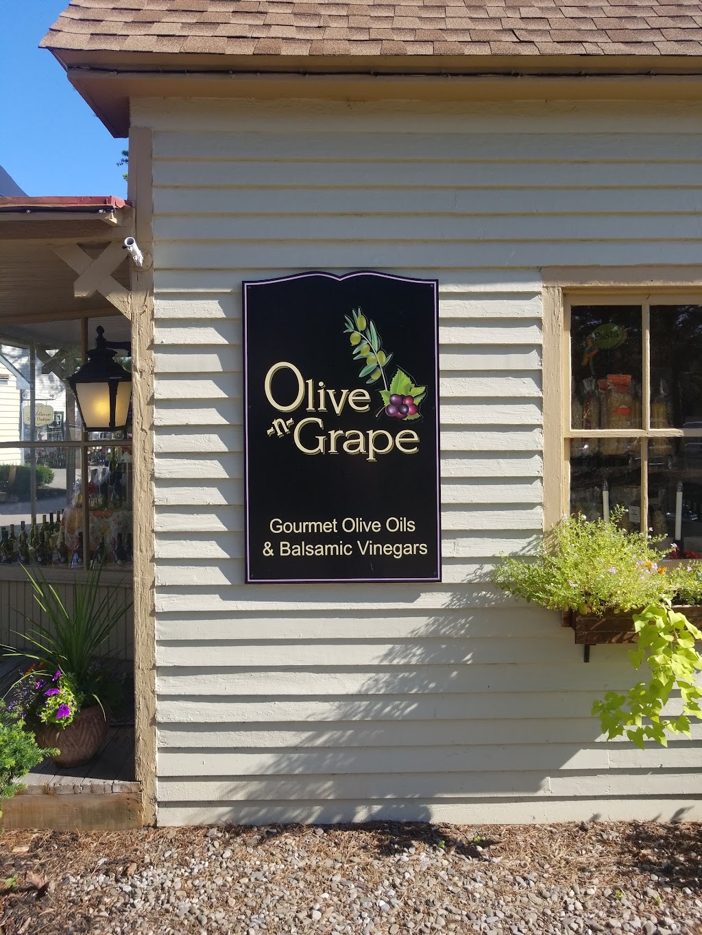 Olive-N-Grape | 615 E Moss Mill Rd, Smithville, NJ 08205 | Phone: (609) 652-0976