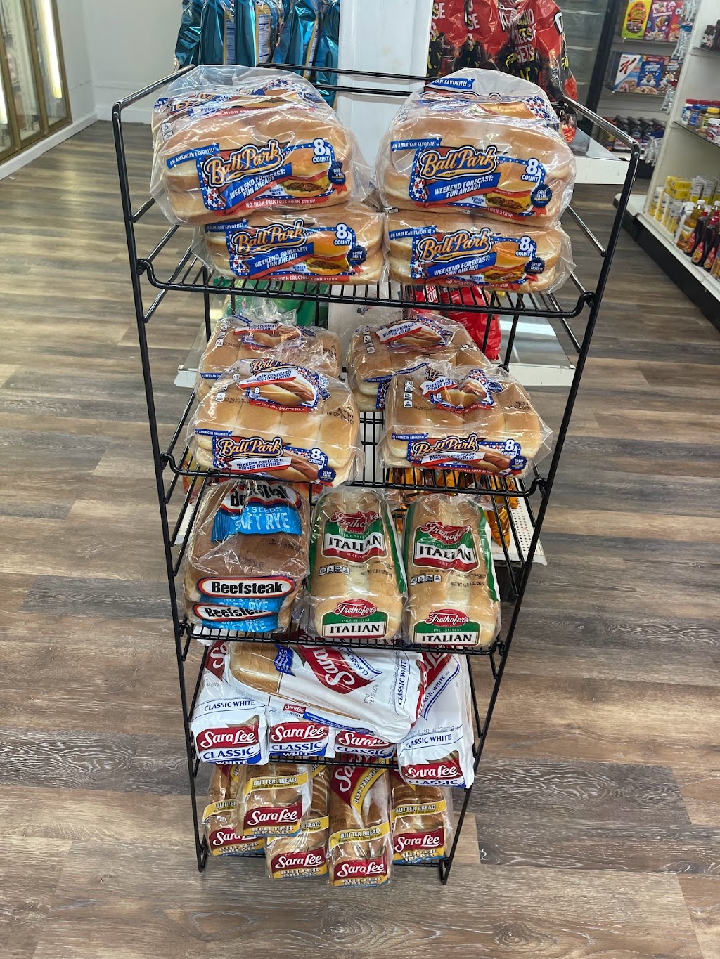 Broad Brook Convenience Store | 155 Main St, Broad Brook, CT 06016 | Phone: (860) 370-5009