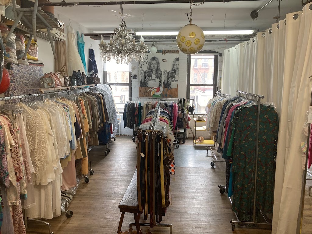 Thrift Lab | 37 Greenpoint Ave Suite 405, Brooklyn, NY 11222 | Phone: (646) 639-3558