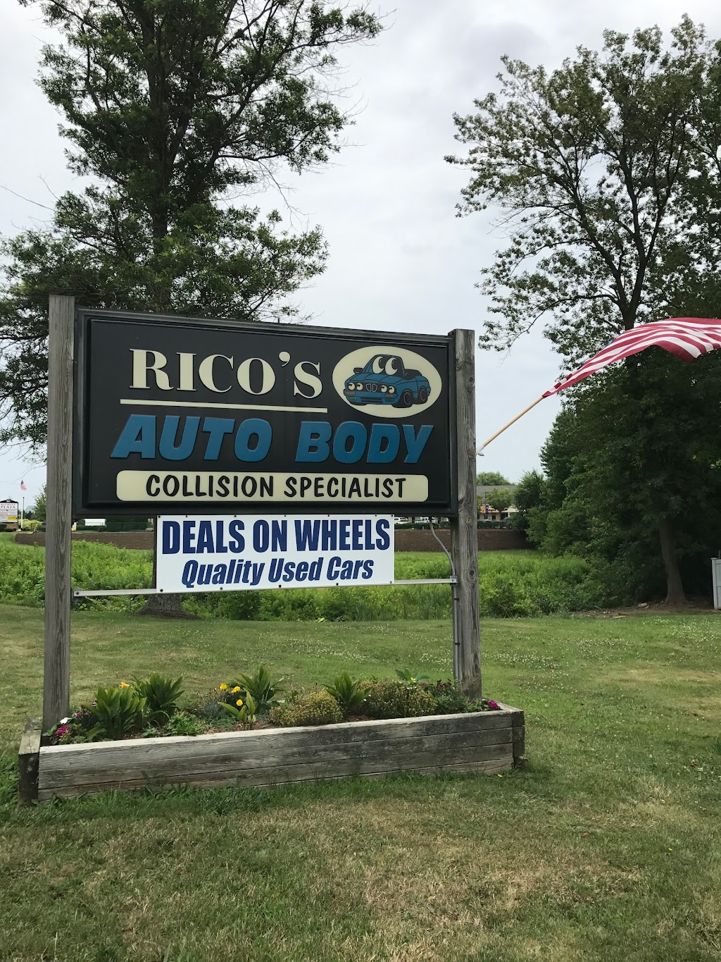 Ricos Auto Body | 601 US-130, Robbinsville Twp, NJ 08691 | Phone: (609) 585-4343