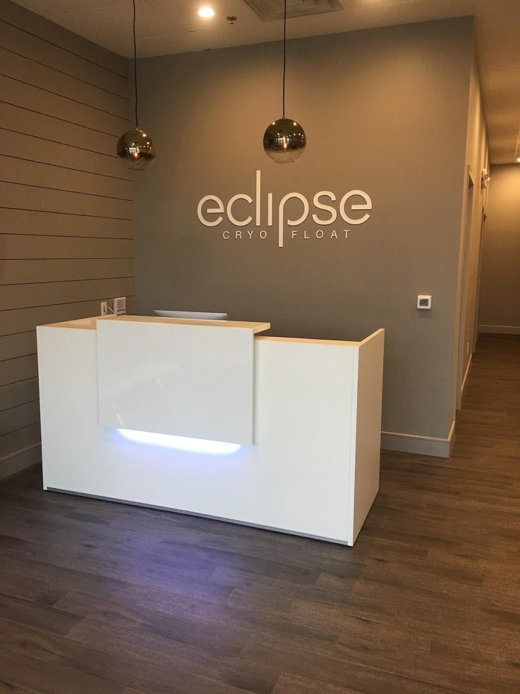 Eclipse Cryo Float | 12 Eisenhower Pkwy, Roseland, NJ 07068 | Phone: (973) 226-4000