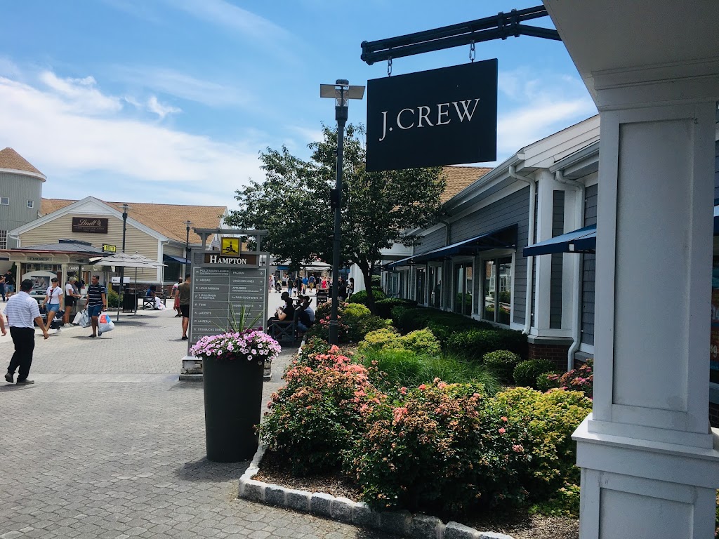 J.Crew Factory | 460 Dune Road, Central Valley, NY 10917 | Phone: (845) 928-4400