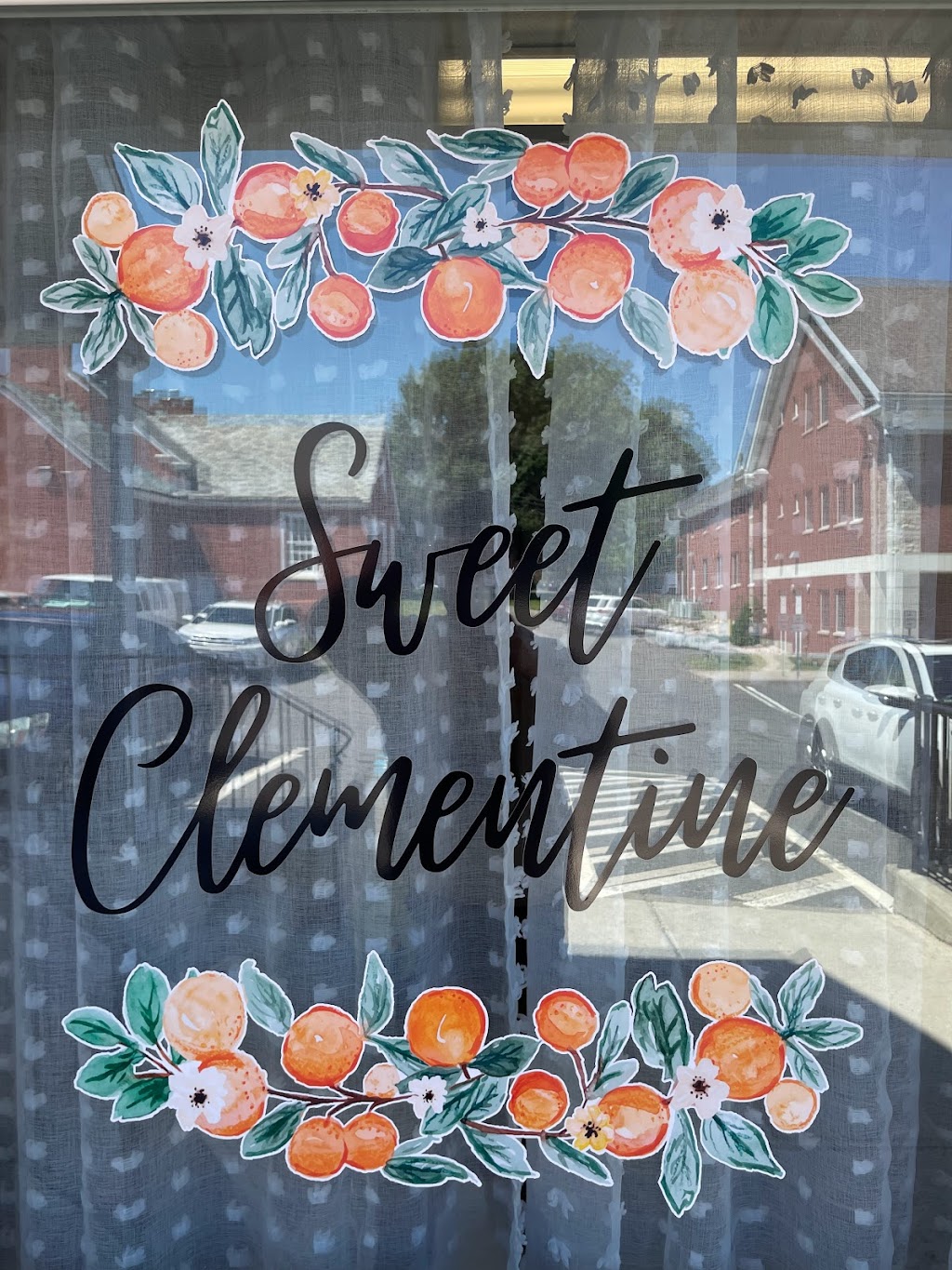 Sweet Clementine Salon | 321 Main St, Cromwell, CT 06416 | Phone: (860) 836-2301