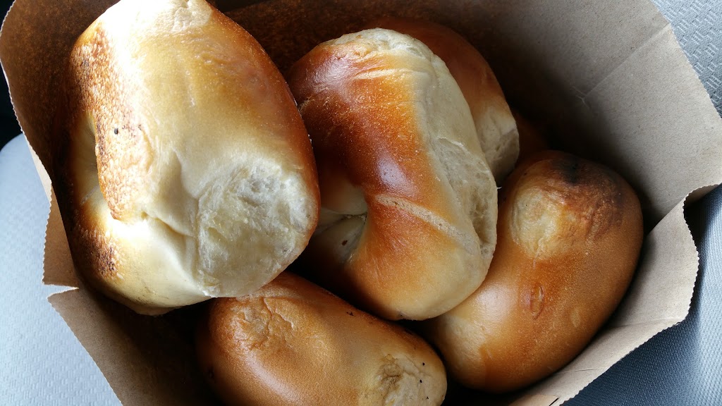 Hand Rolled Bagels | 930 Hillside Avenue, New Hyde Park, NY 11040 | Phone: (516) 352-1313
