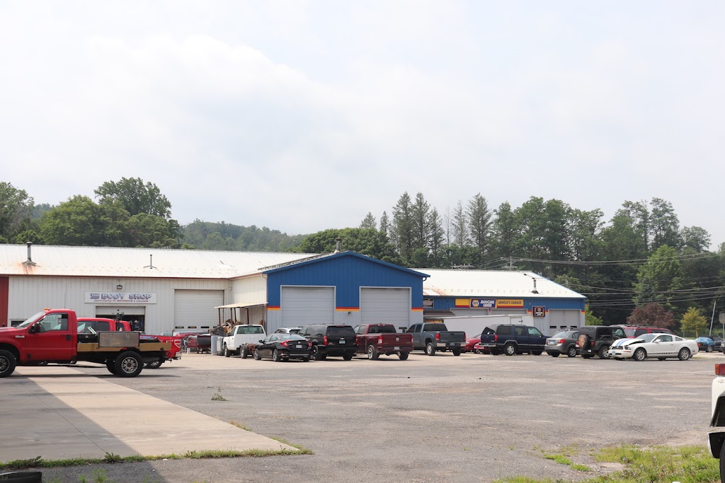 Arnolds Garage | 2 N Elm St, Canaan, CT 06018 | Phone: (860) 824-5802