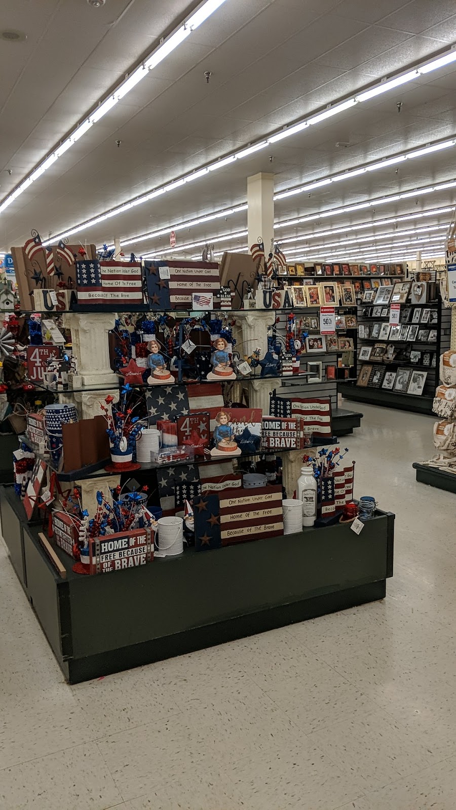 Hobby Lobby | 120 US-9, Englishtown, NJ 07726 | Phone: (732) 591-8290