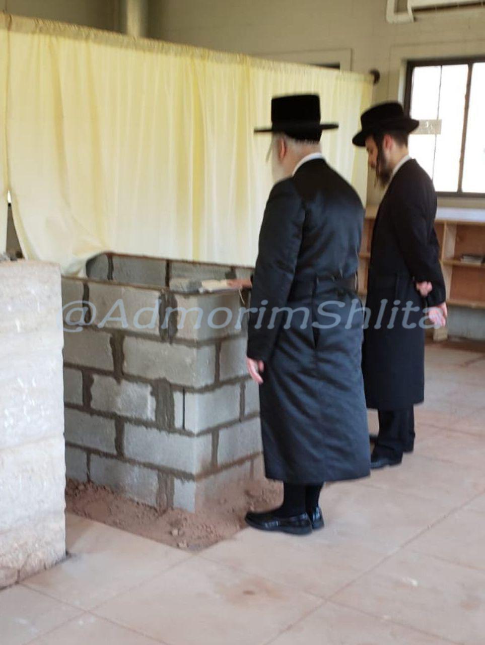 Ohel Admor MViznitz | 290 NY-306, Monsey, NY 10952 | Phone: (845) 356-4407