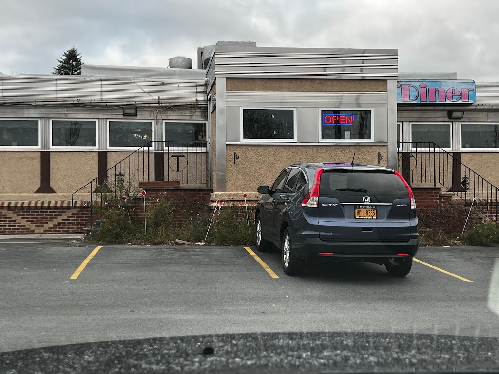 Tillys Diner | 34 Raceway Rd, Monticello, NY 12701 | Phone: (845) 794-6540