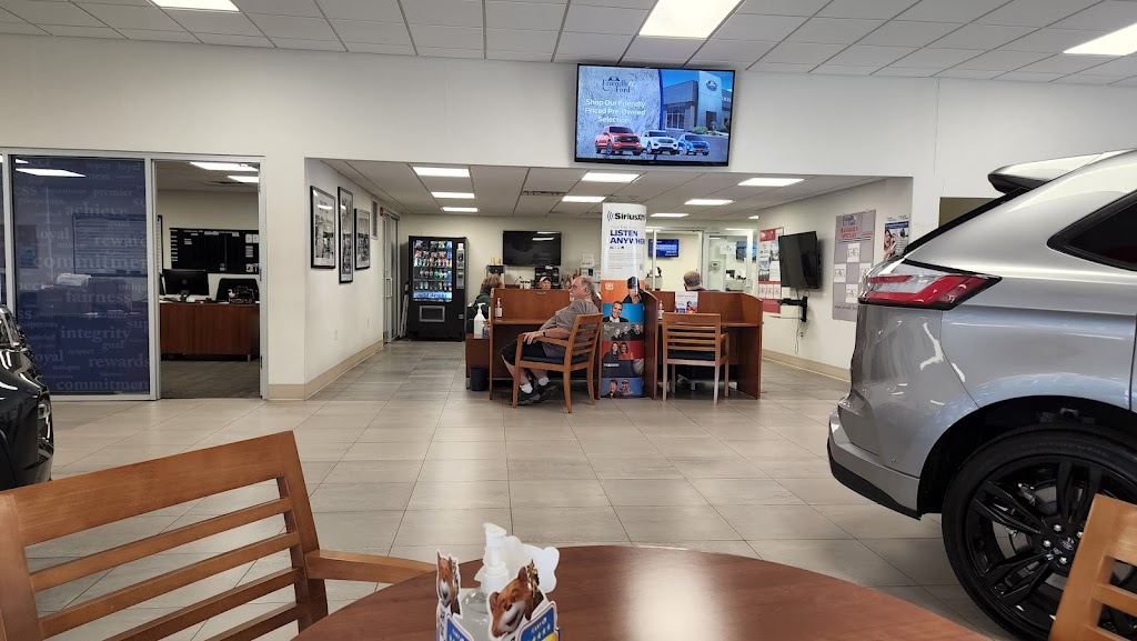 Friendly Ford | 2250 South Rd, Poughkeepsie, NY 12601 | Phone: (845) 462-1900