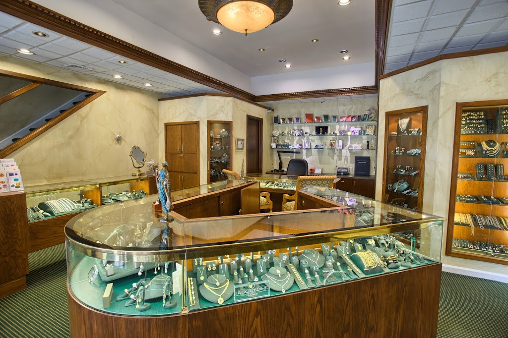 Le Joaillier Fine Jewelry | 33 The Plaza, Locust Valley, NY 11560 | Phone: (516) 759-1133