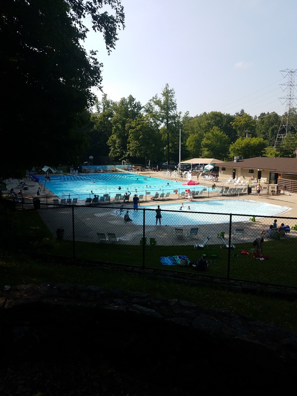 Village Pool | 232 Lake St, Pleasantville, NY 10570 | Phone: (914) 495-3660