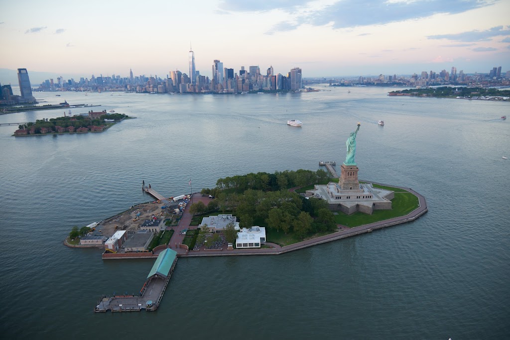 Liberty Island Ferry | 1 Audrey Zapp Dr, Jersey City, NJ 07305 | Phone: (201) 604-2800