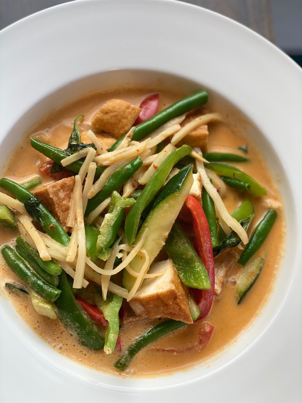 Thai Dishes | 1924 Pleasantville Rd, Briarcliff Manor, NY 10510 | Phone: (914) 373-4313