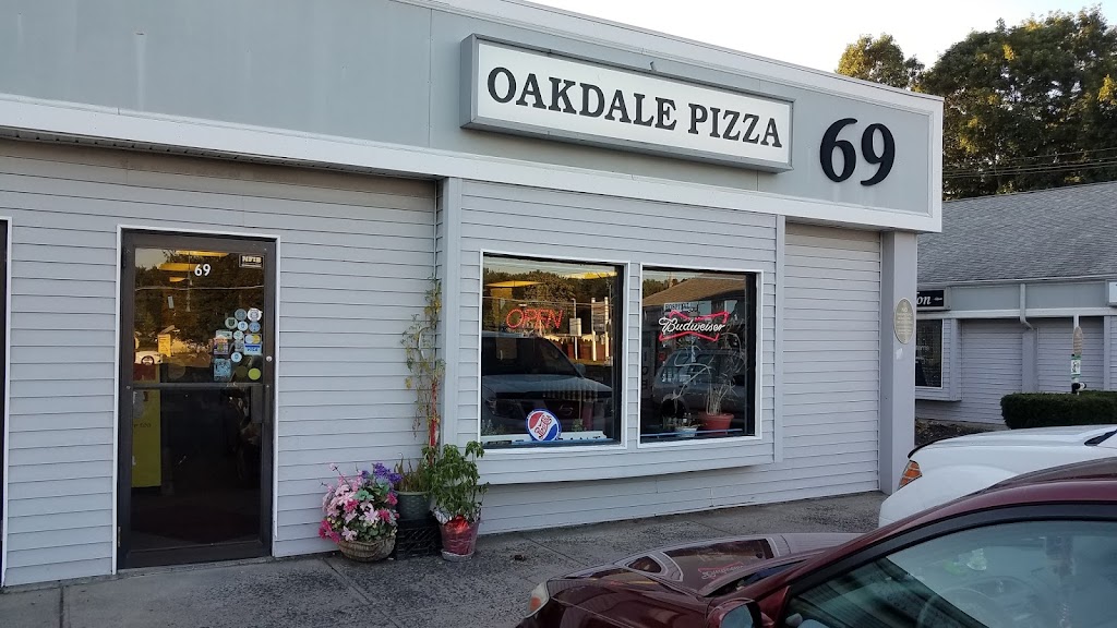 Oakdale Pizza | 69 N Turnpike Rd, Wallingford, CT 06492 | Phone: (203) 265-9282