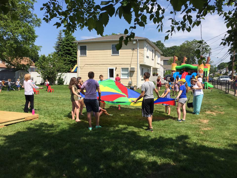 Holy Family Ukrainian Saturday School | 225 N 4th St, Lindenhurst, NY 11757 | Phone: (631) 526-8730