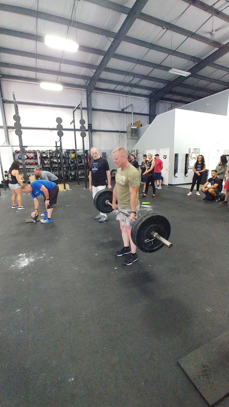 Shoreline CrossFit | 540 E Main St, Branford, CT 06405 | Phone: (203) 488-0202