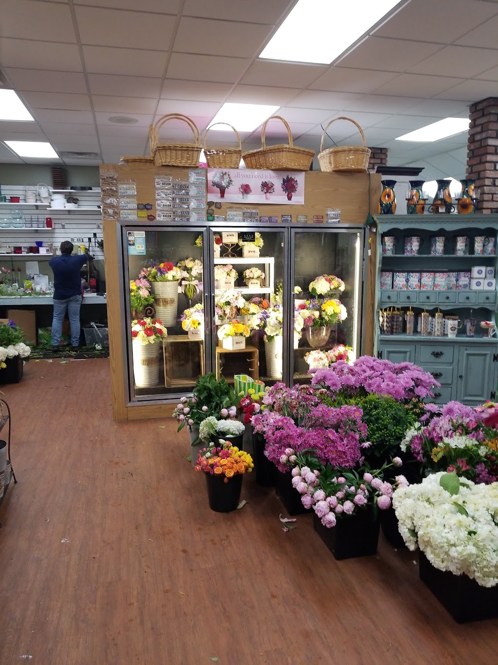 Acers Florist & Garden Center | 2077 Jericho Turnpike, Commack, NY 11725 | Phone: (631) 343-7123