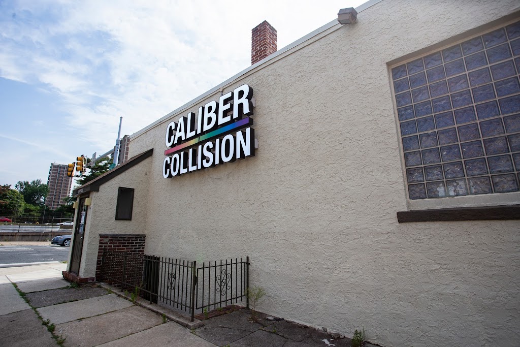 Caliber Collision | 4436 Market St, Philadelphia, PA 19104 | Phone: (215) 386-6450