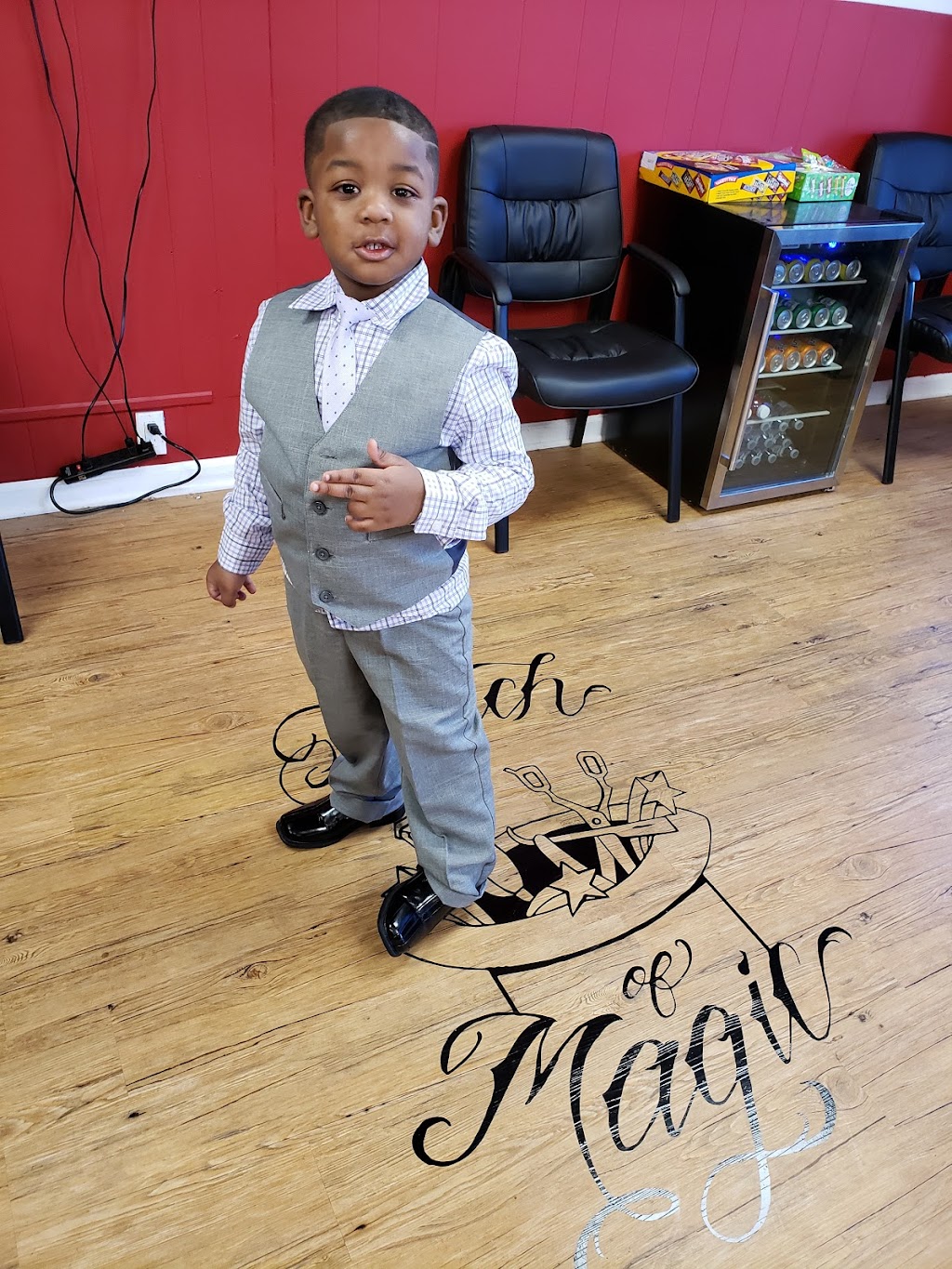 Touch of Magic Barber Shop | 614 S White Horse Pike, Stratford, NJ 08084 | Phone: (856) 522-3387