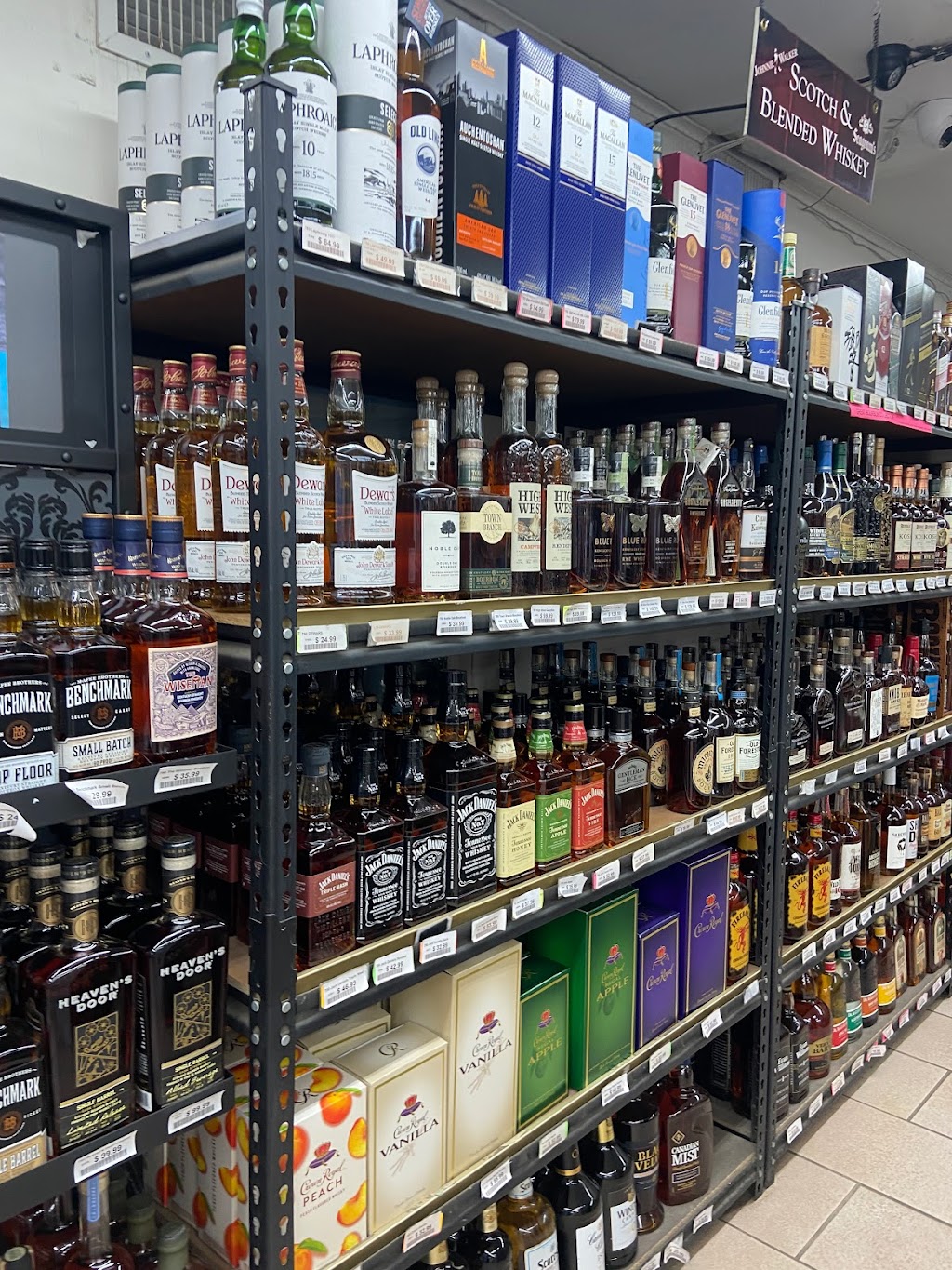 Woodland Discount Liquors | 8 NJ-72, Vincentown, NJ 08088 | Phone: (609) 894-8500