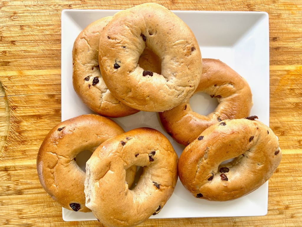 Aylas Bagels & Coffee | 787 Main St S, Woodbury, CT 06798 | Phone: (203) 586-1333