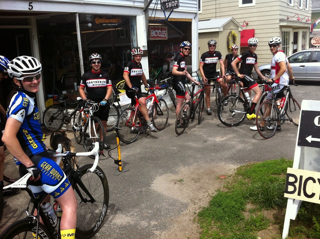 Green Light Bicycle Shop | 5 N Main St, Belchertown, MA 01007 | Phone: (413) 336-7076