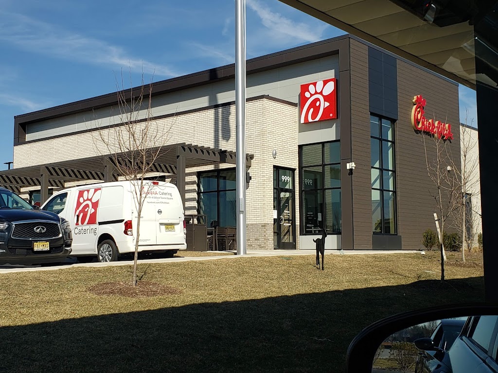 Chick-fil-A | 999 US-1, Edison, NJ 08817 | Phone: (732) 743-7123