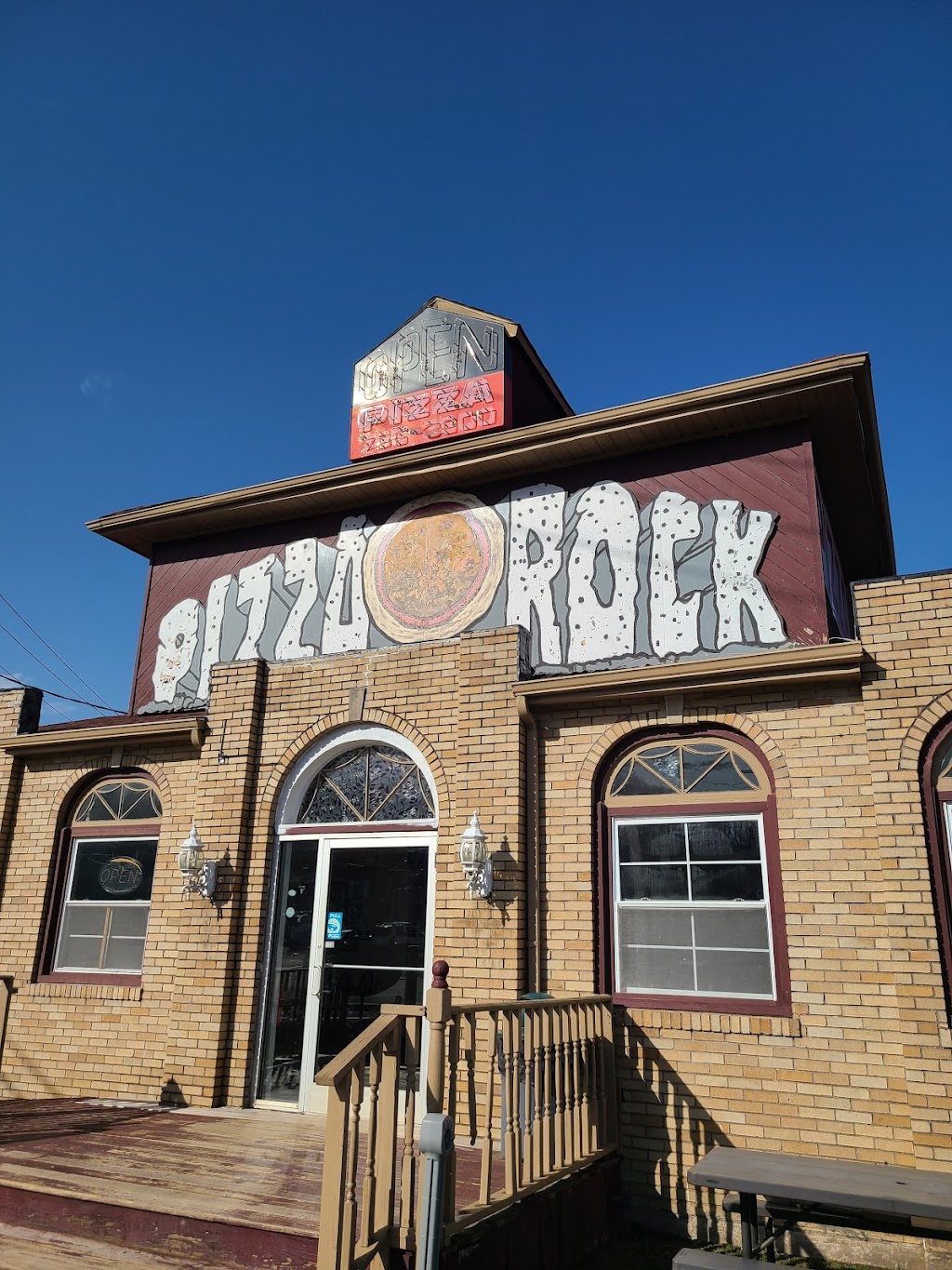 Pizza the Rock | 345 Rock Hill Dr, Rock Hill, NY 12775 | Phone: (845) 796-3900