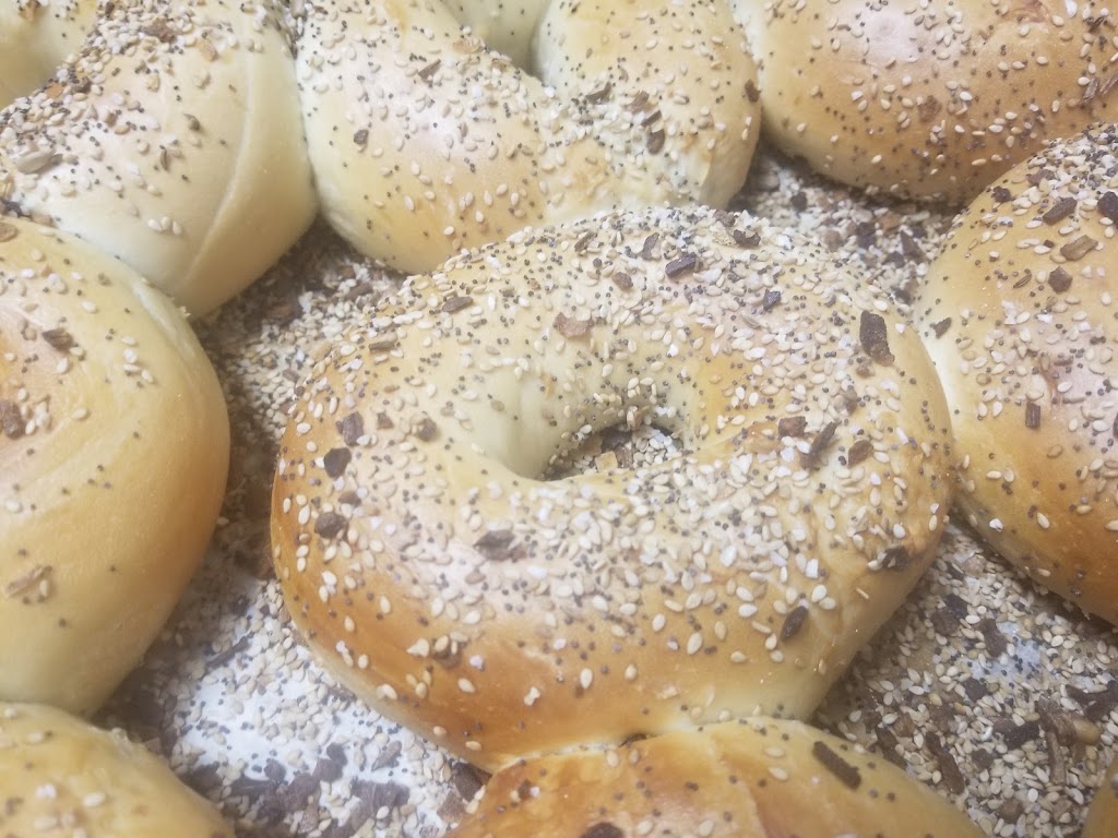 U-Need-A Bagels | 757 Sunrise Hwy, West Babylon, NY 11704 | Phone: (631) 587-3154