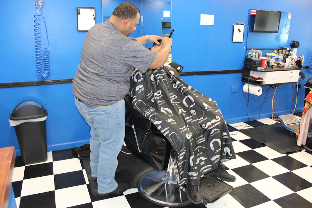 LUIS BARBER SHOP | 350 Middlesex Turnpike, Old Saybrook, CT 06475 | Phone: (860) 924-3143