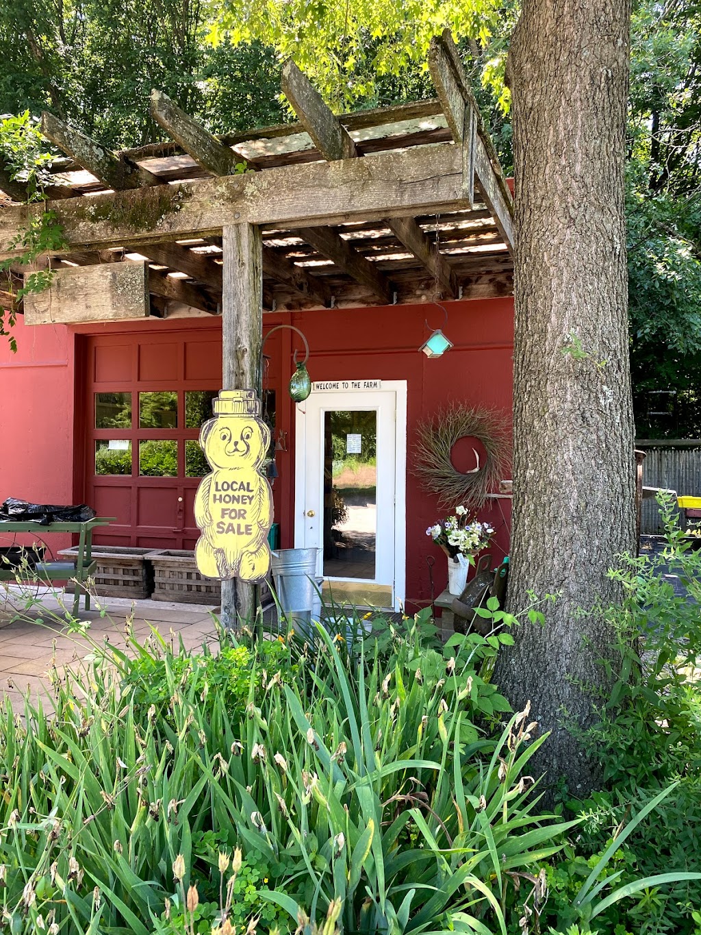 Shortts Farm & Garden Center | 52 Riverside Rd # A, Sandy Hook, CT 06482 | Phone: (203) 426-9283