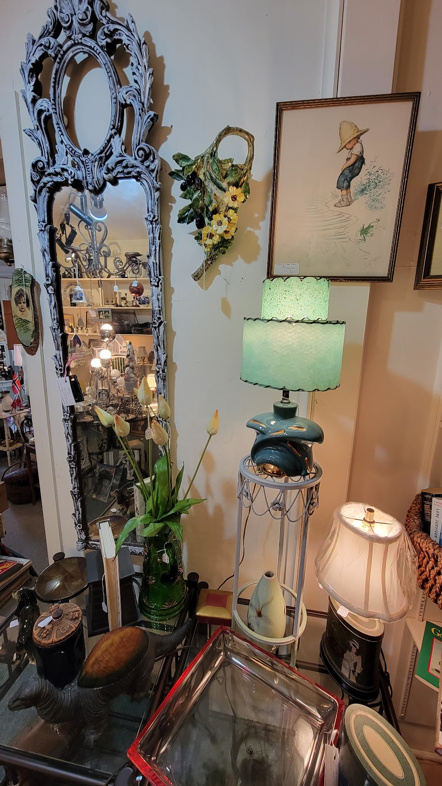 Lighthouse Antiques | 610 Broadway, Barnegat Light, NJ 08006 | Phone: (201) 693-1910