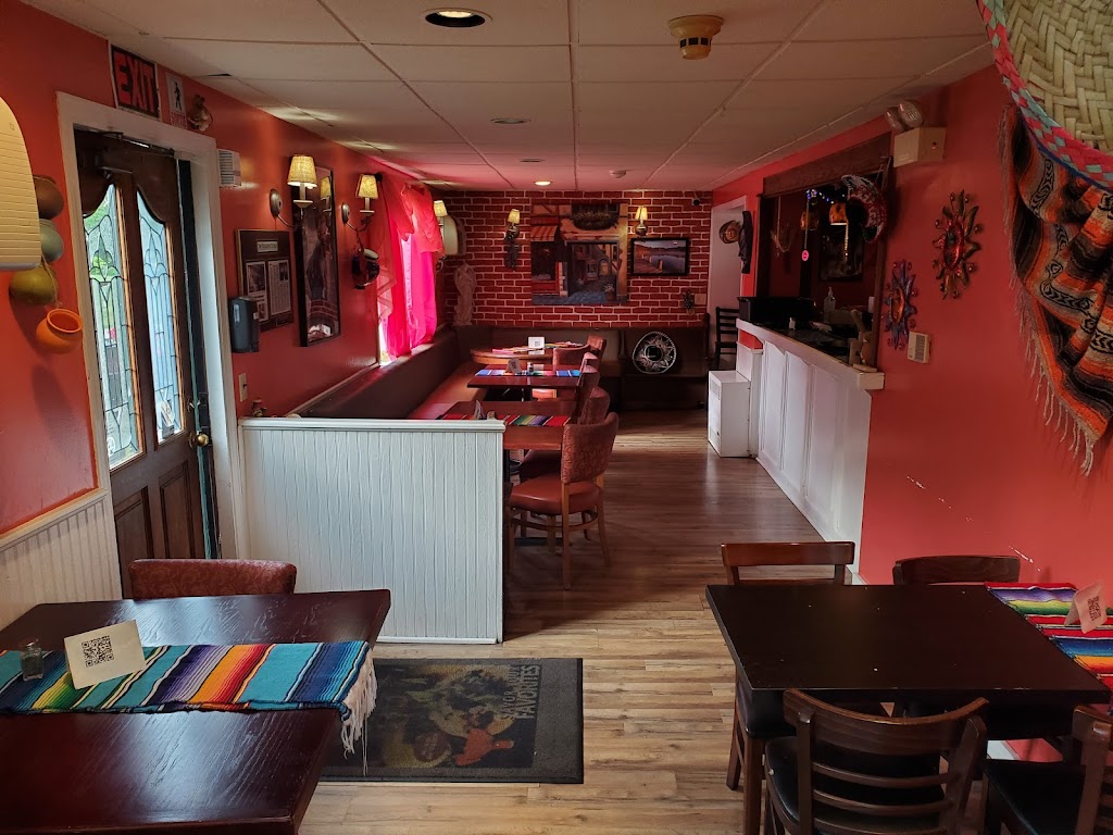 Picantes South West Mexican Grill | 227 Main St, Lakeville, CT 06039 | Phone: (860) 596-4225