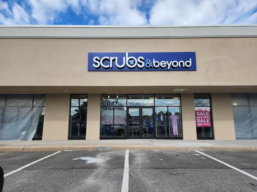 Scrubs & Beyond | 216 Glen Cove Rd Suite c, Carle Place, NY 11514 | Phone: (516) 747-6090