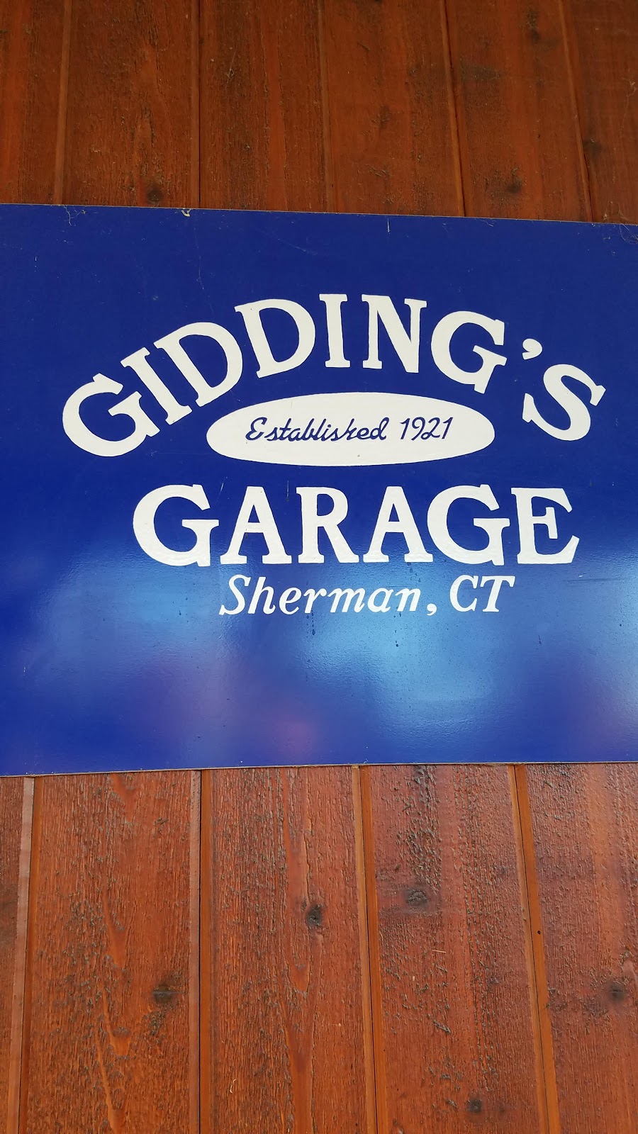 Giddings Garage | 2 CT-39, Sherman, CT 06784 | Phone: (860) 354-5093