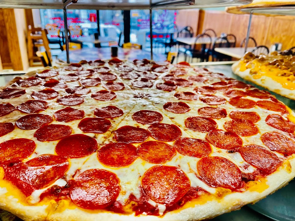 Pipolos Pizza | 50 Bridge St, Milford, NJ 08848 | Phone: (908) 995-4191