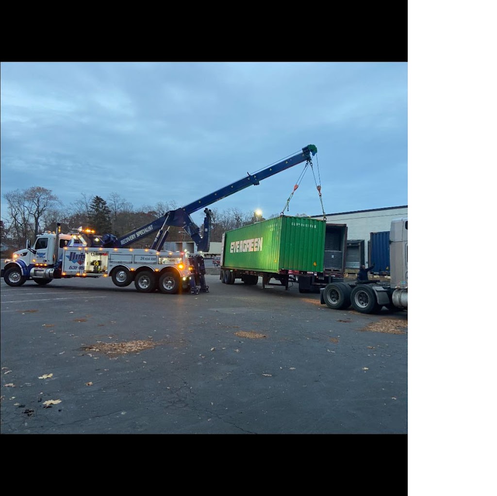 Universal Heavy Equipment & Truck Repair | 178 Morris Ave, Holtsville, NY 11742 | Phone: (631) 981-0324