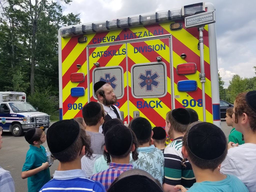 Catskills Hatzalah Garage | 205 Brickman Rd, Fallsburg, NY 12733 | Phone: (718) 387-1750