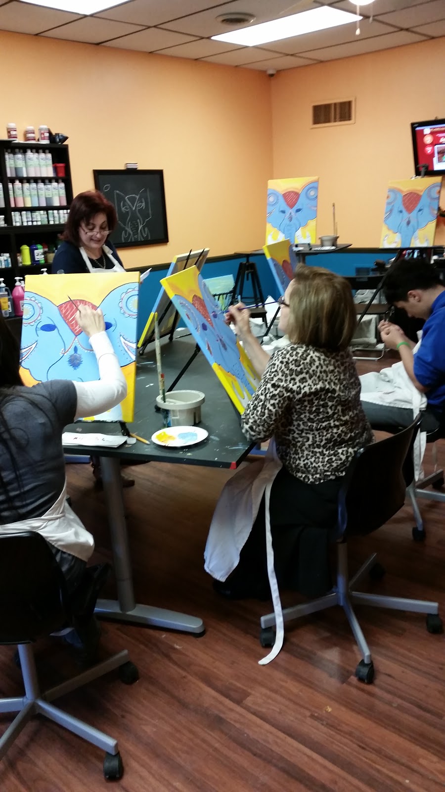 Dibble And Dabble Creativity Center | 4 Carteret Ave, Carteret, NJ 07008 | Phone: (732) 366-4401