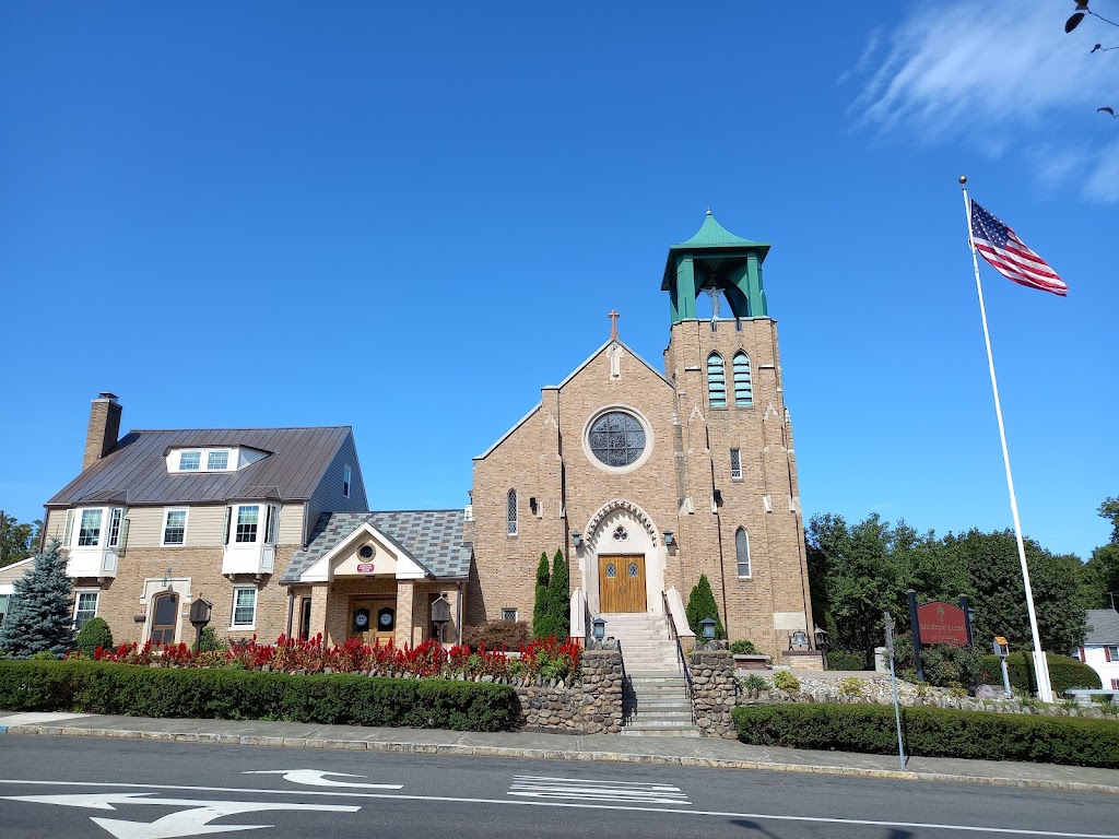 Saint Margarets Church | 115 W Central Ave, Pearl River, NY 10965 | Phone: (845) 735-4746