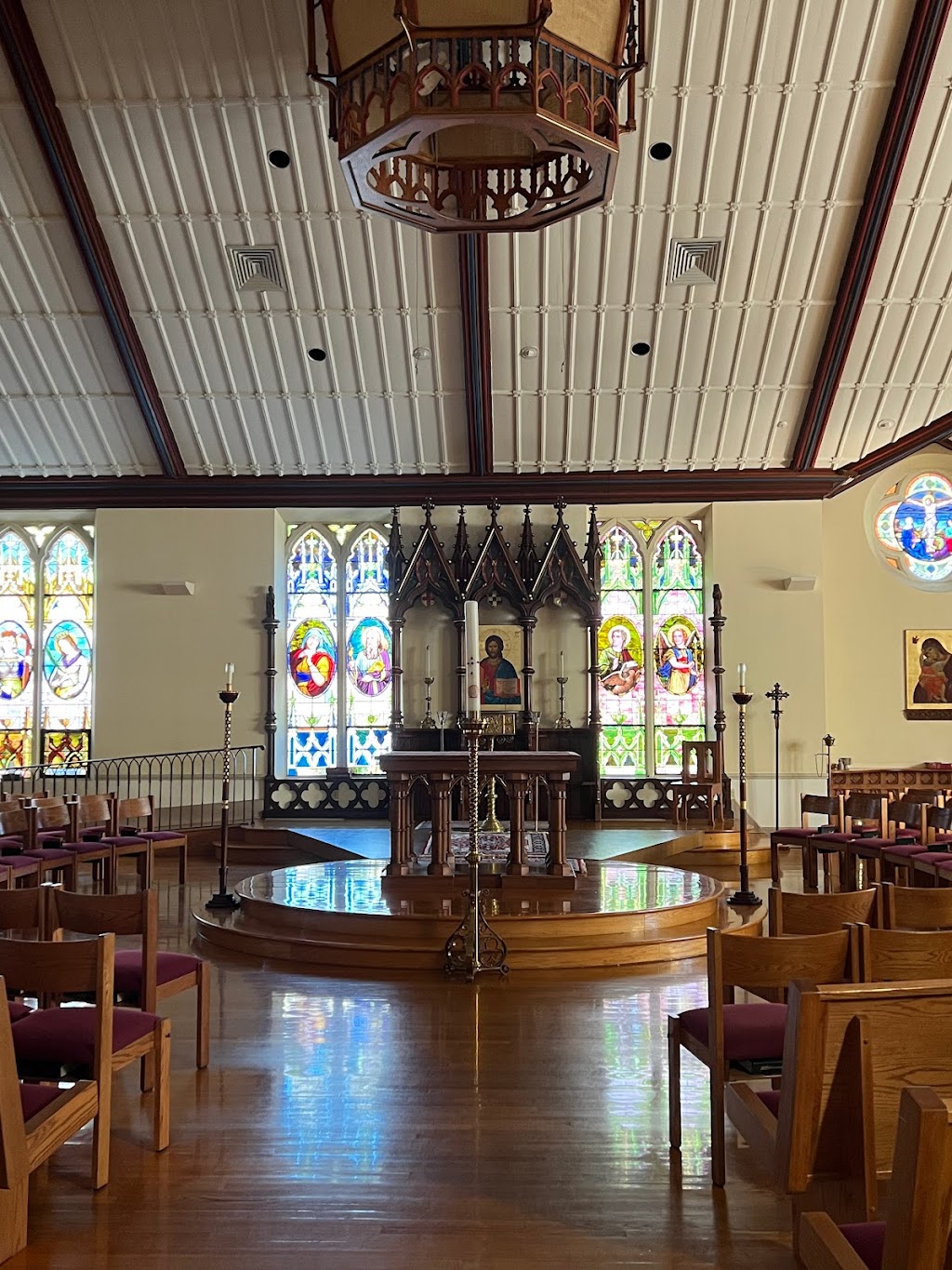 St. James Catholic Church | 117 Hudson Ave, Chatham, NY 12037 | Phone: (518) 392-4991