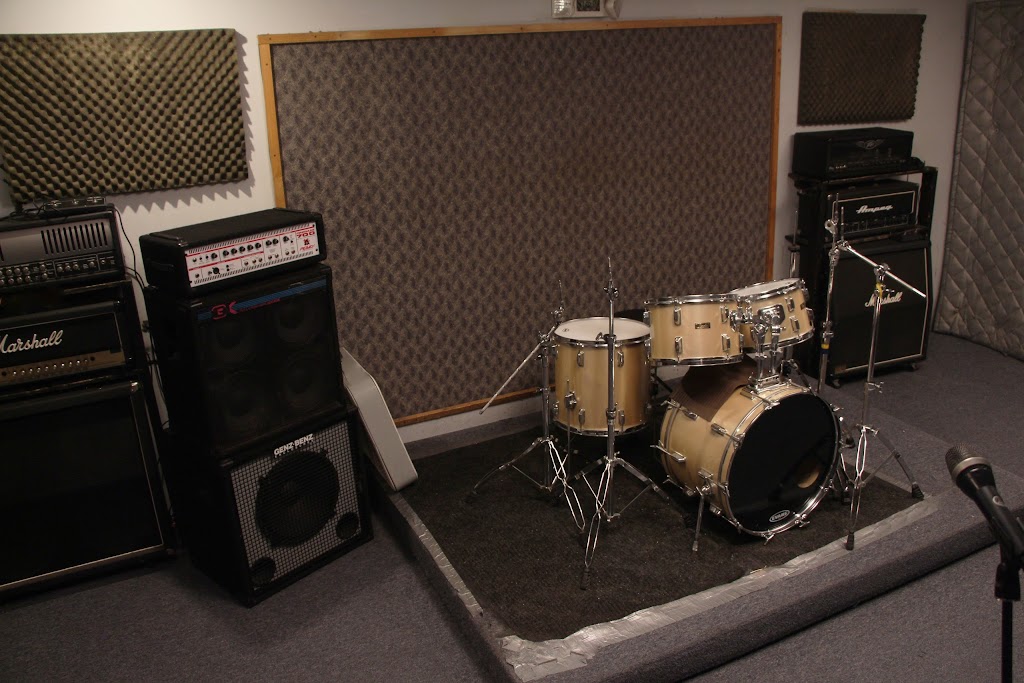 The Jam Room Music Complex | 1805 US-9, Howell Township, NJ 07731 | Phone: (732) 308-3039