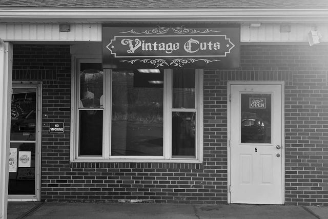 Vintage Cuts Barbershop | Bassdale Plaza Shopping Center, 142 N Rd, East Windsor, CT 06088 | Phone: (860) 370-5489