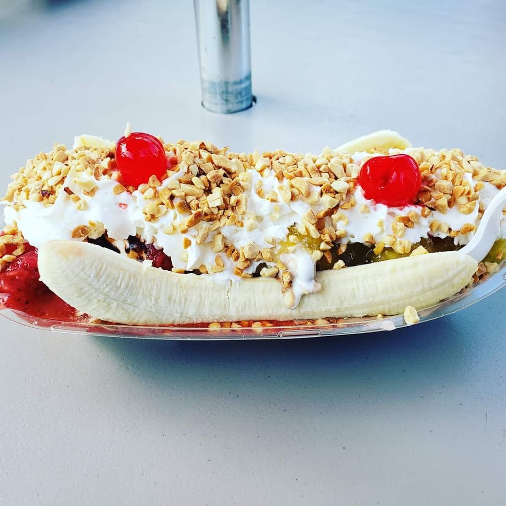 Papas ice cream cottage | 1800 Fair Ave, Honesdale, PA 18431 | Phone: (570) 616-4449