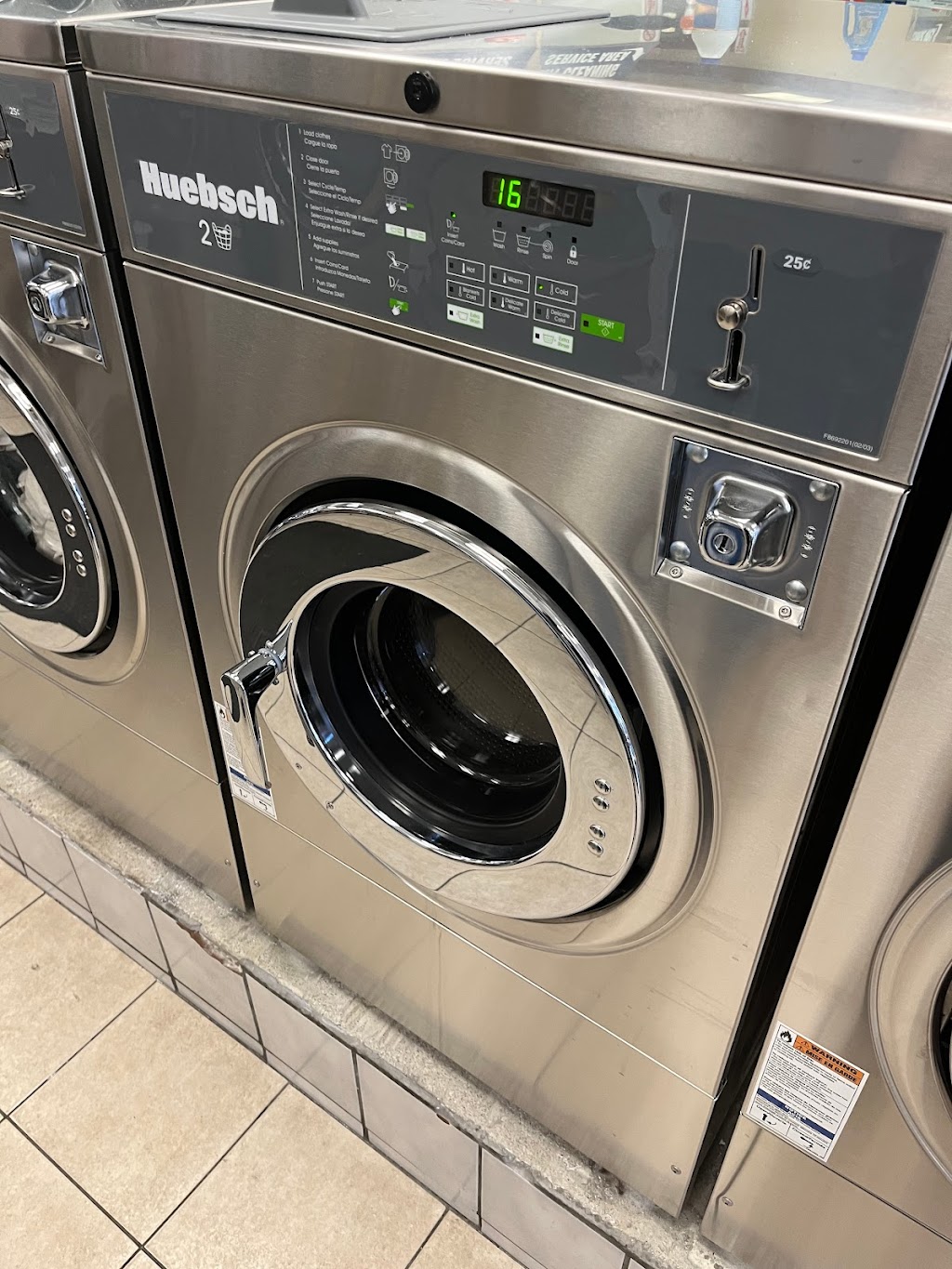 Mikes Laundromat | 53 Raymond Ave, Poughkeepsie, NY 12603 | Phone: (845) 473-9274