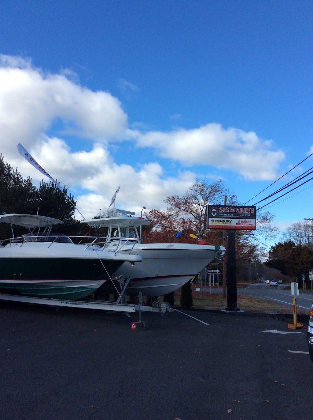 S & S Marine | 128 Essex Rd, Old Saybrook, CT 06475 | Phone: (860) 388-9880