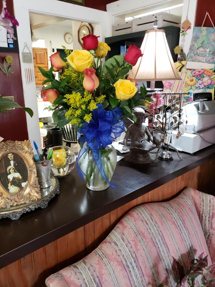 Blairstown Country Florist | 115 NJ-94, Blairstown, NJ 07825 | Phone: (908) 362-5812