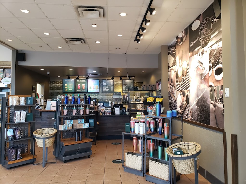 Starbucks | 3 E Industrial Rd, Branford, CT 06405 | Phone: (203) 481-0301